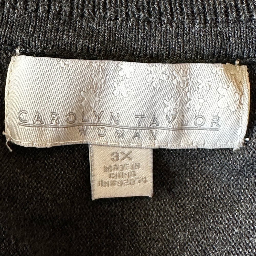 Carolyn Taylor Charcoal Poncho Sweater,Turtleneck, Mid Length,Cozy - Picture 11 of 14